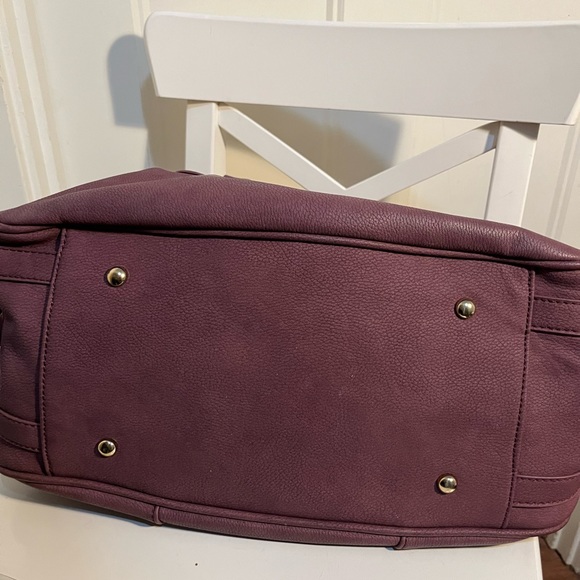 Dusty plum Urban Expressions large, functional handbag. - Picture 3 of 5